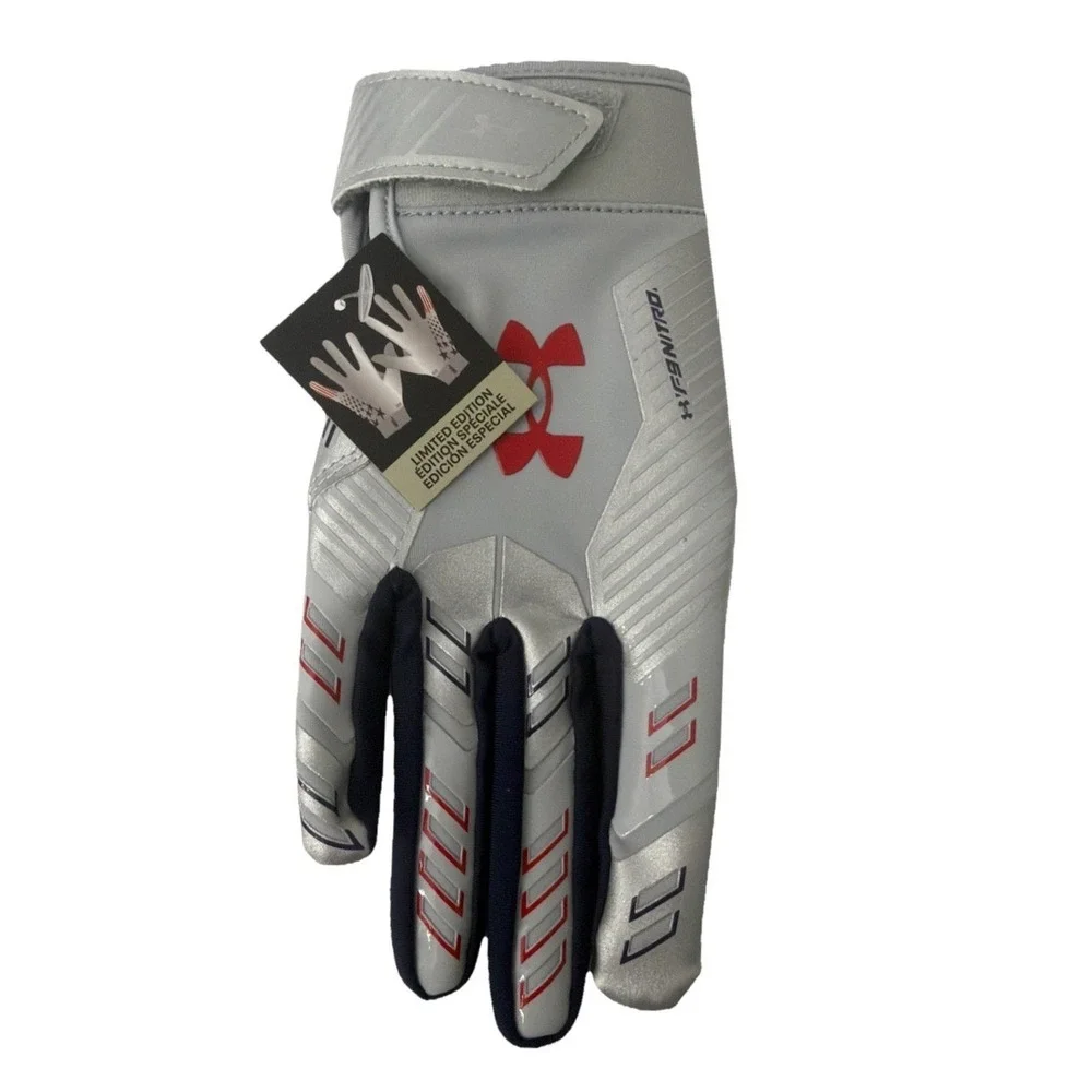 Under Armour Boys' F9 Novelty Football Gloves, Gray /silver Size YL New